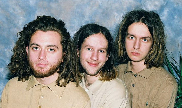 GANG SINGLE IS SEW UNREASONABLE!