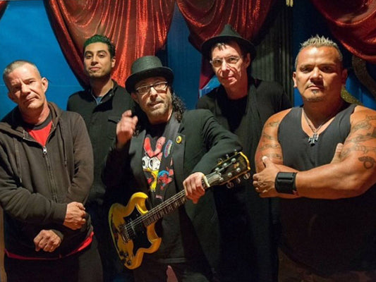 THE INCREDIBLE TOURING DICKIES!