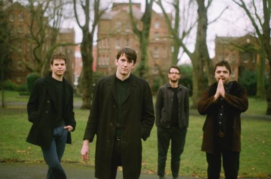 SHAKING CHAINS UNVEIL DEBUT SINGLE!
