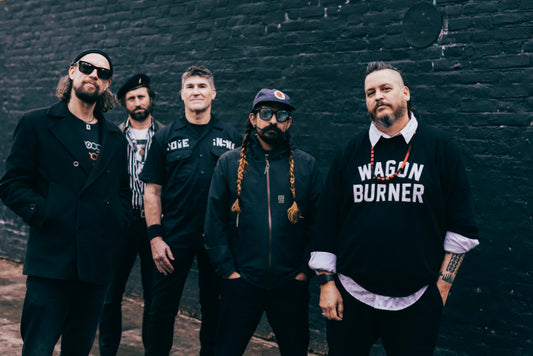 YOU'RE NEVER ALONE WITH A DEAD PIONEER!