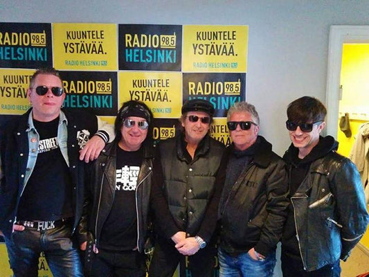 THE BOYS KEEP SWINGING!