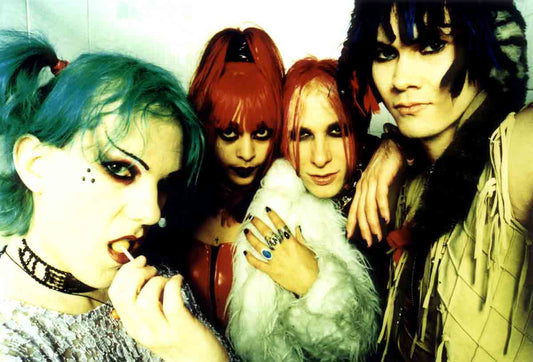 EXCLUSIVE: RACHEL STAMP UNVEIL BRAND NEW VIDEO!