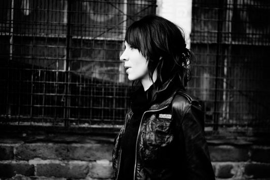 SUZIE STAPLETON NEW SINGLE EXCLUSIVE!