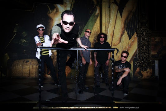 DAMNED AND RUTS FOR CAMDEN ROCKS!