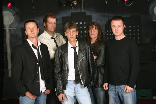 HOT RODS CELEBRATE CLASSIC HIT!