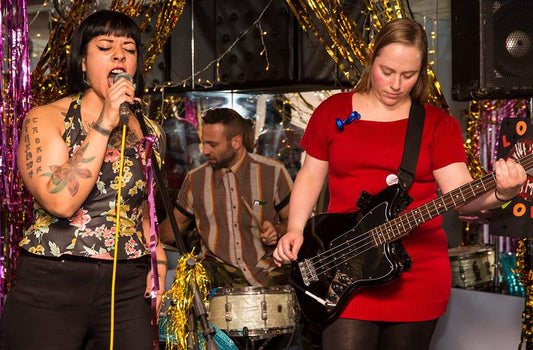 GUTTFULL WELCOMES THE PRESIDENT!