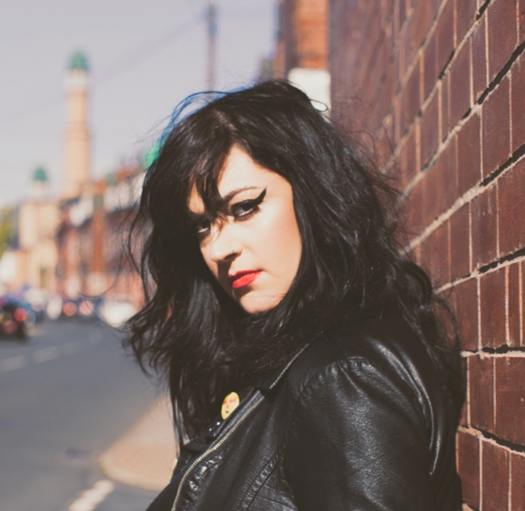 LOUISE DISTRAS UNVEILS NEW VIDEO!