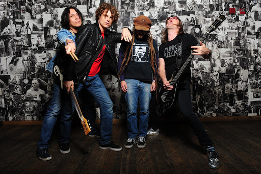 HELP OFF! MAKE THEIR MOVIE!