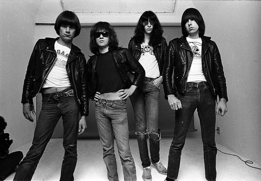 RAMONES LEAVE HOME DELUXE REISSUE!