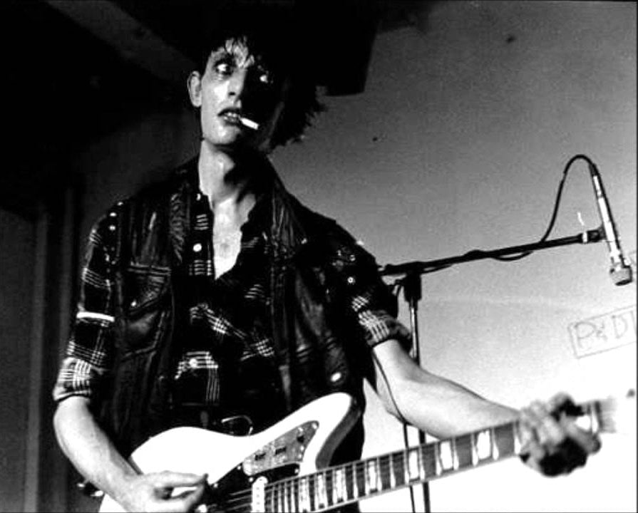 HOWARD'S WAY! – Vive Le Rock