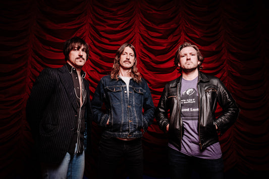 CASANOVAS ARE HOT TO TROT!