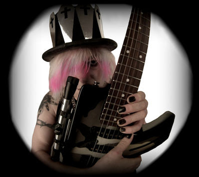 UK SUBS-STEVE ROBERTS ON HOLD!